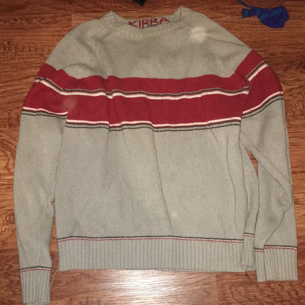Kirra gray and red sweater men’s Large